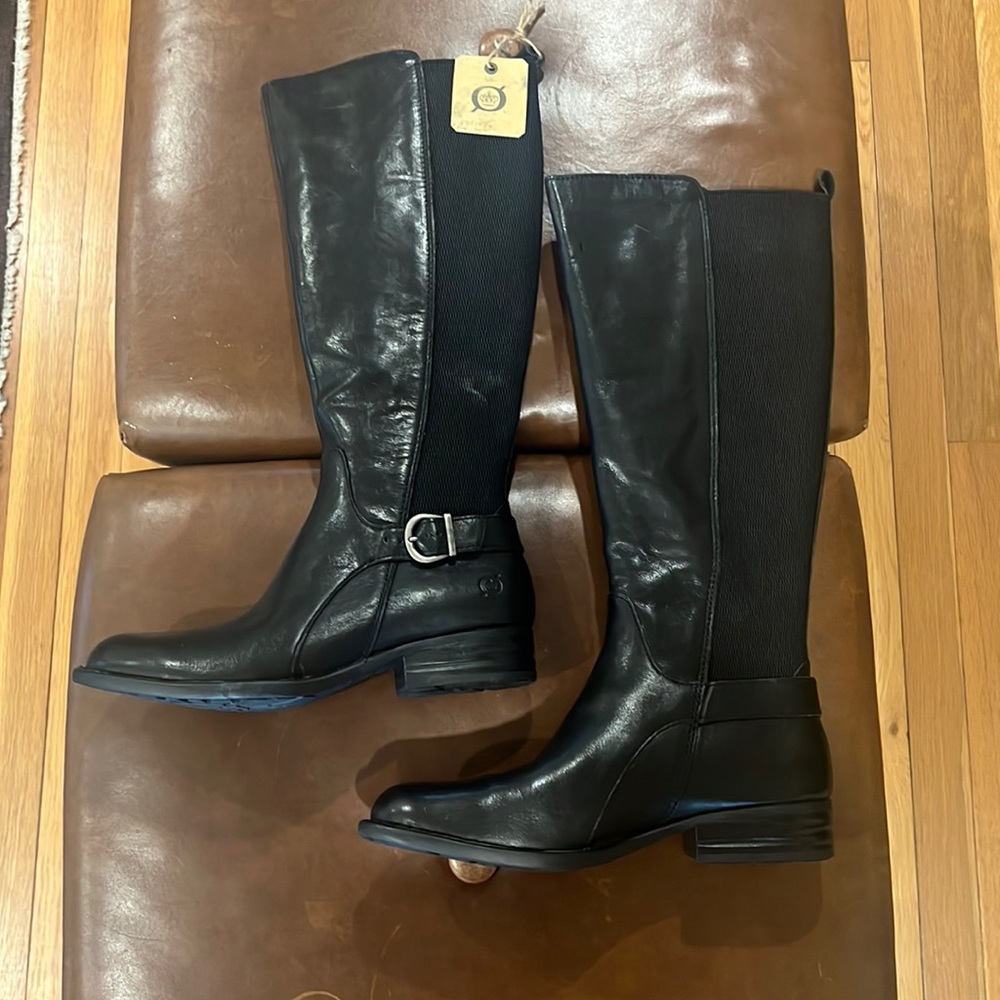 Born black high boots size: 7